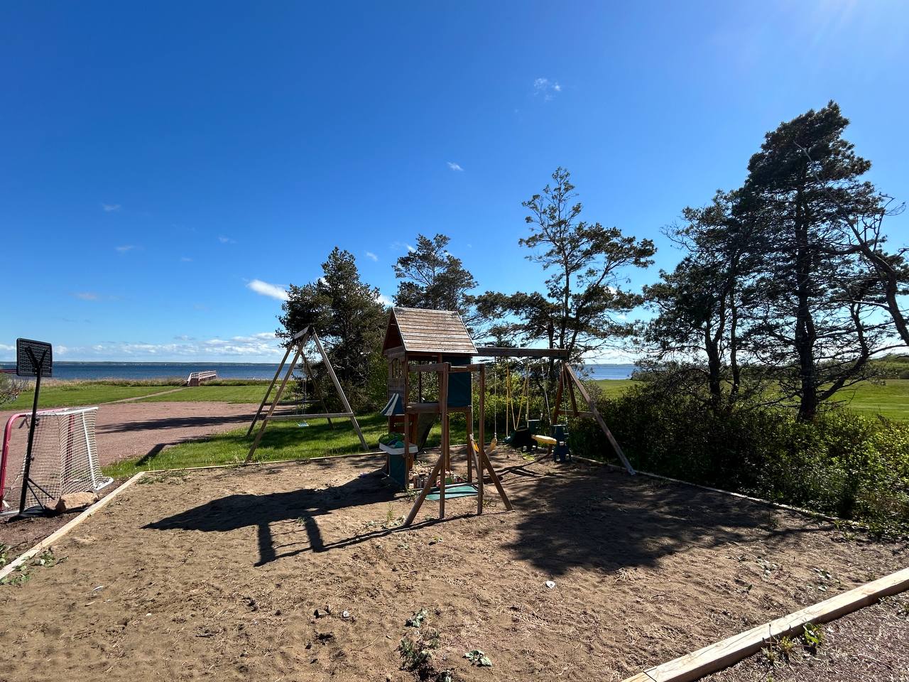 Playground & Sandbox
